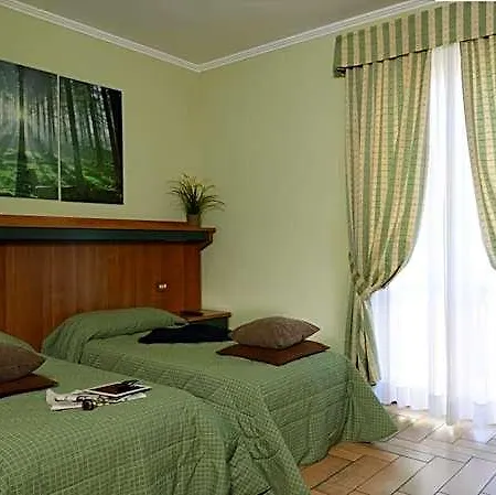 Hotel Castle 2*