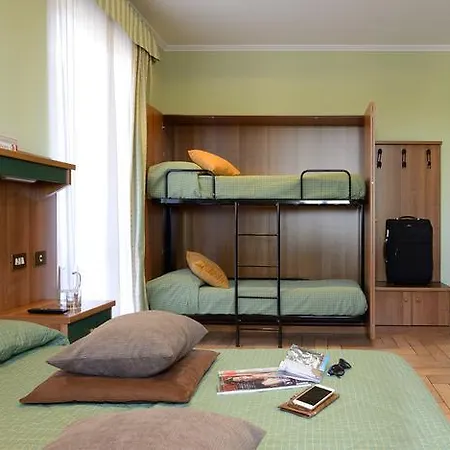 キャッスル 2* ローマ